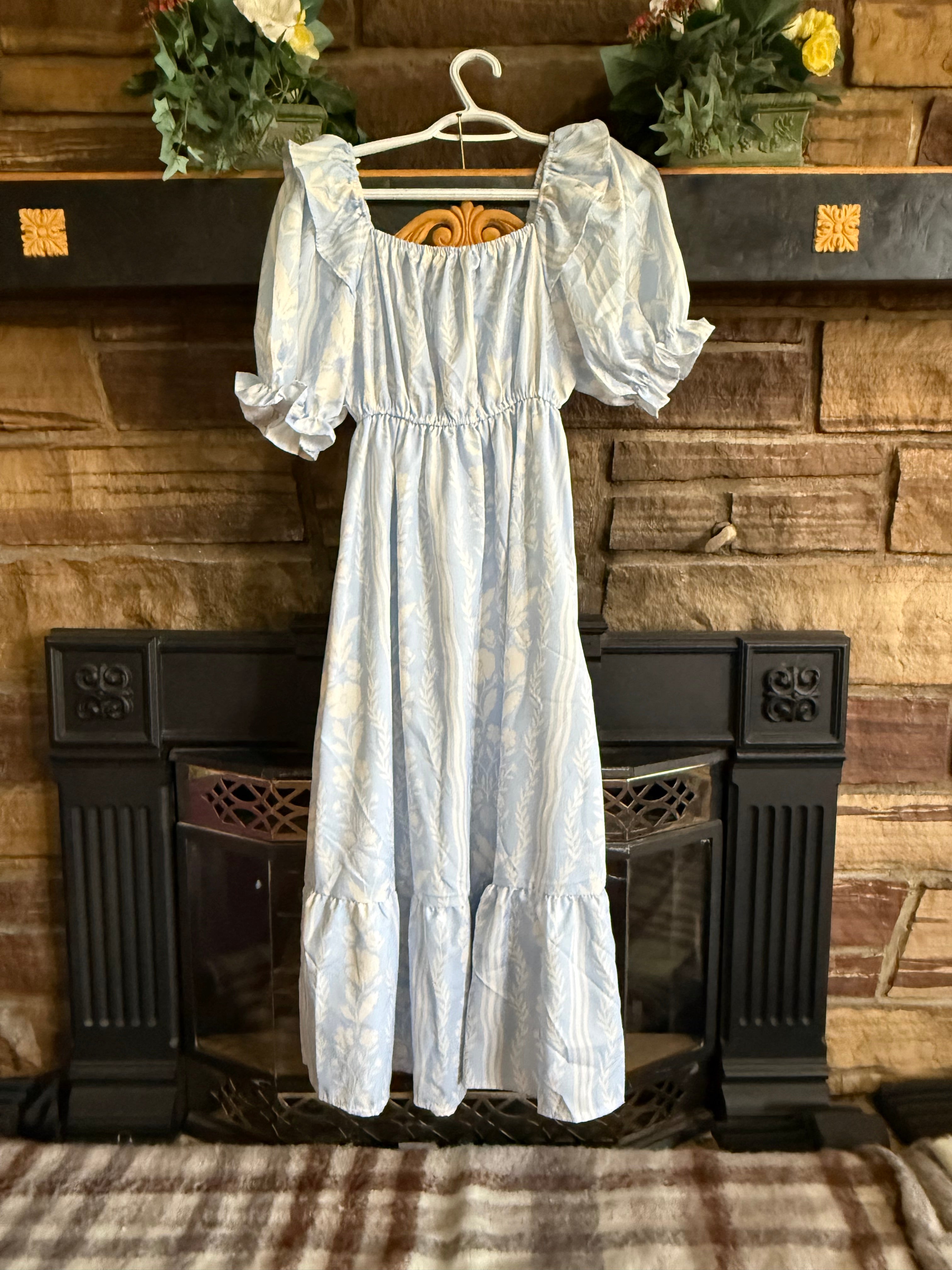 Amilia Midi Dress Size S