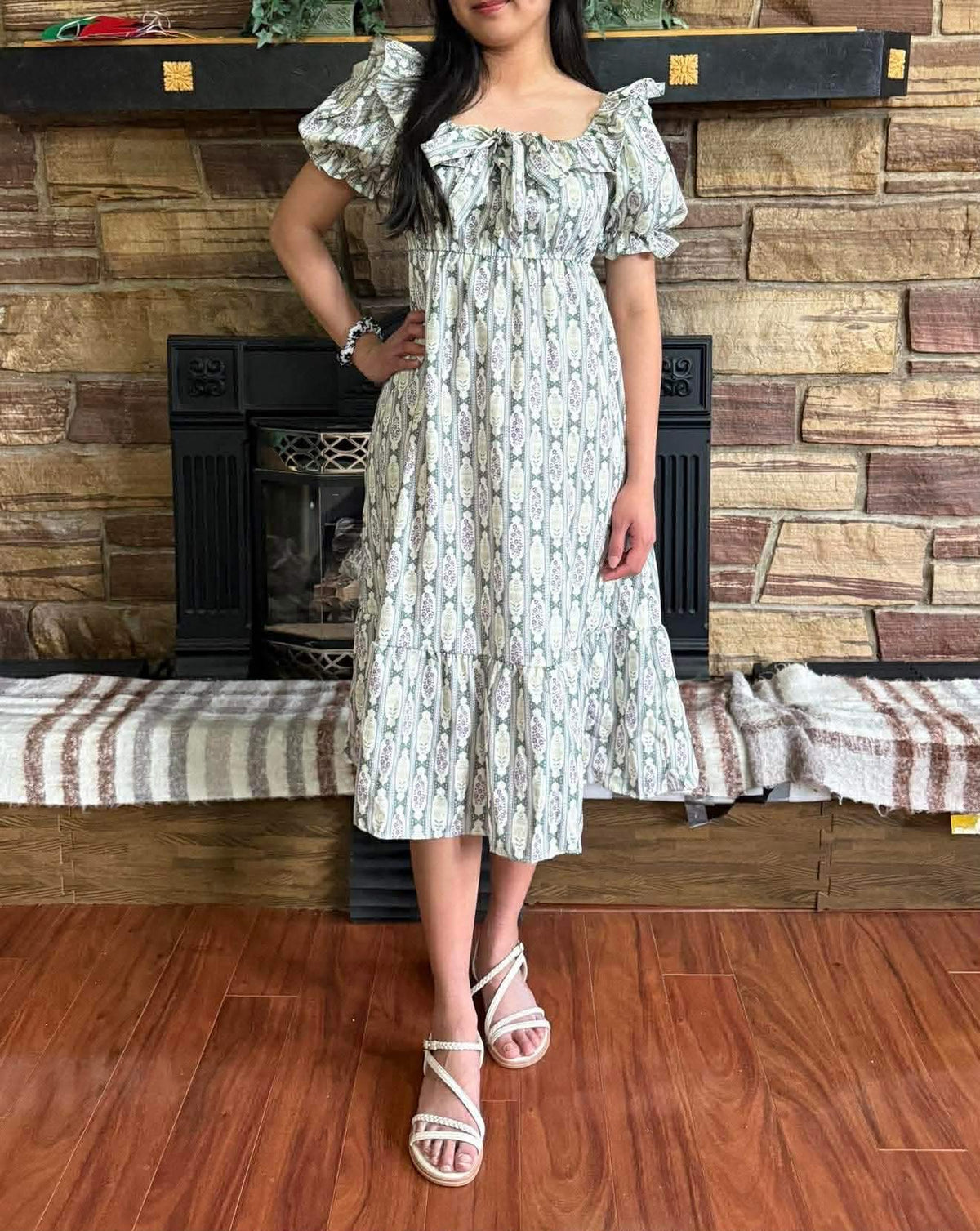 Amilia Midi Dress Size S